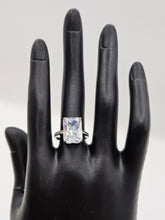 SILVER CZ STUDDED RING