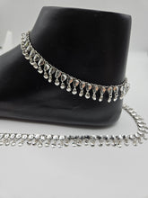 STATEMENT ANKLETS