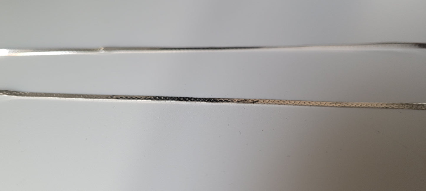 HERRINGBONE SILVER CHAIN