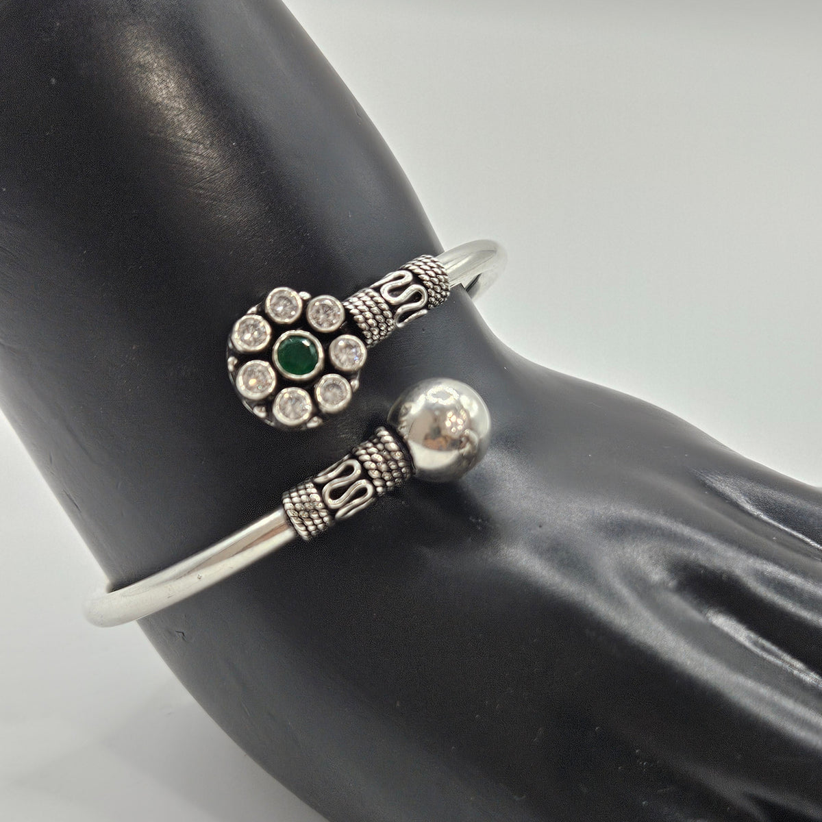 SILVER OXYDIZED BANGLE BRACELET