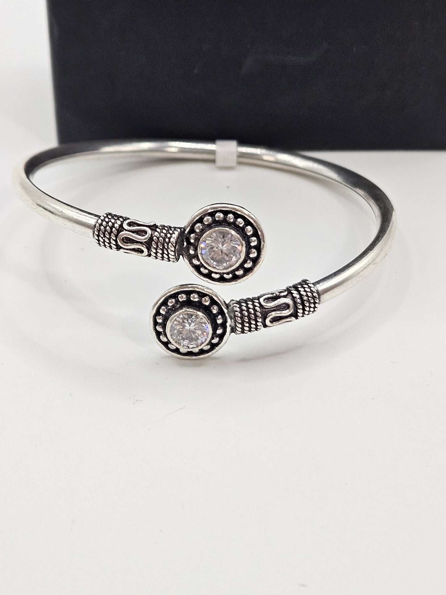 SILVER OXYDIZED BANGLE BRACELET