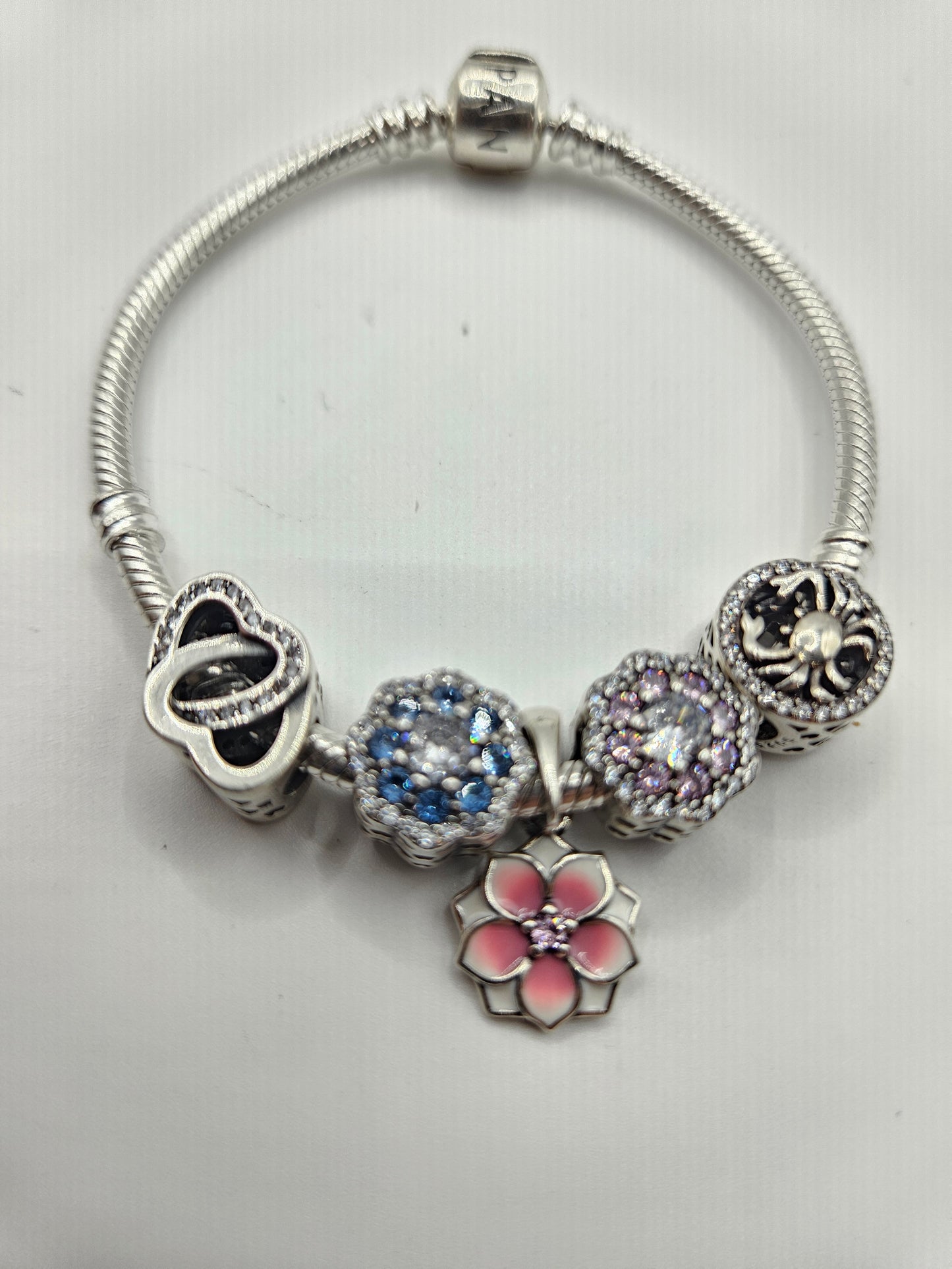 PANDORA CHARMS BRACELET