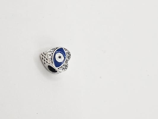 EVIL EYE HEART CHARM)