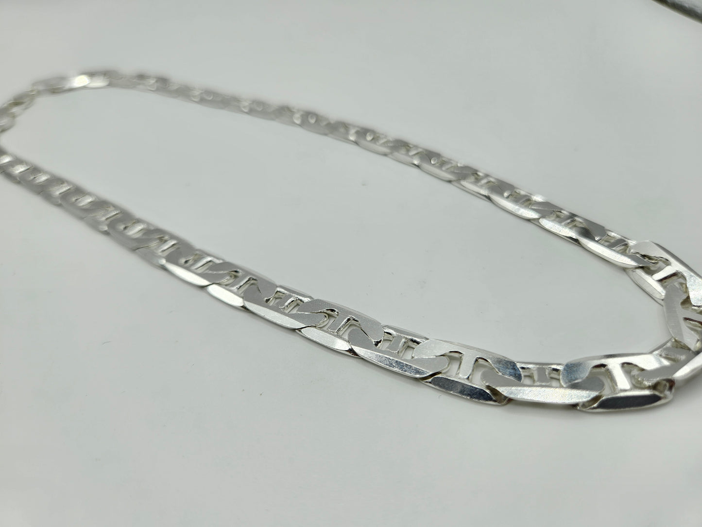 SILVER CUBAN CHAIN