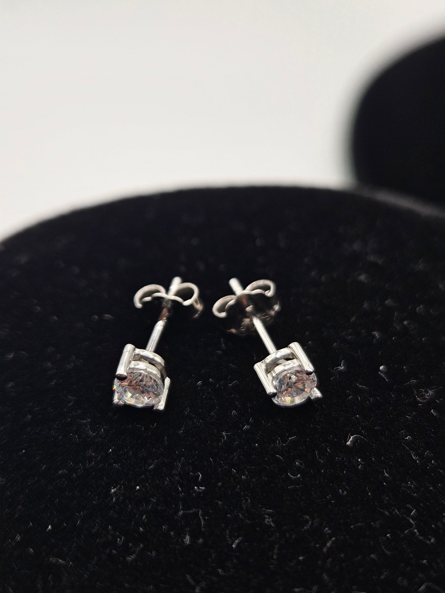 SILVER CZ NECKLACE