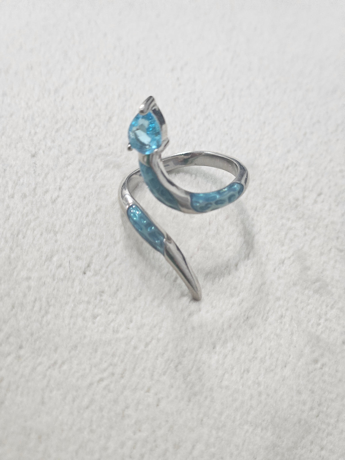 SILVER CZ STUDDED RING