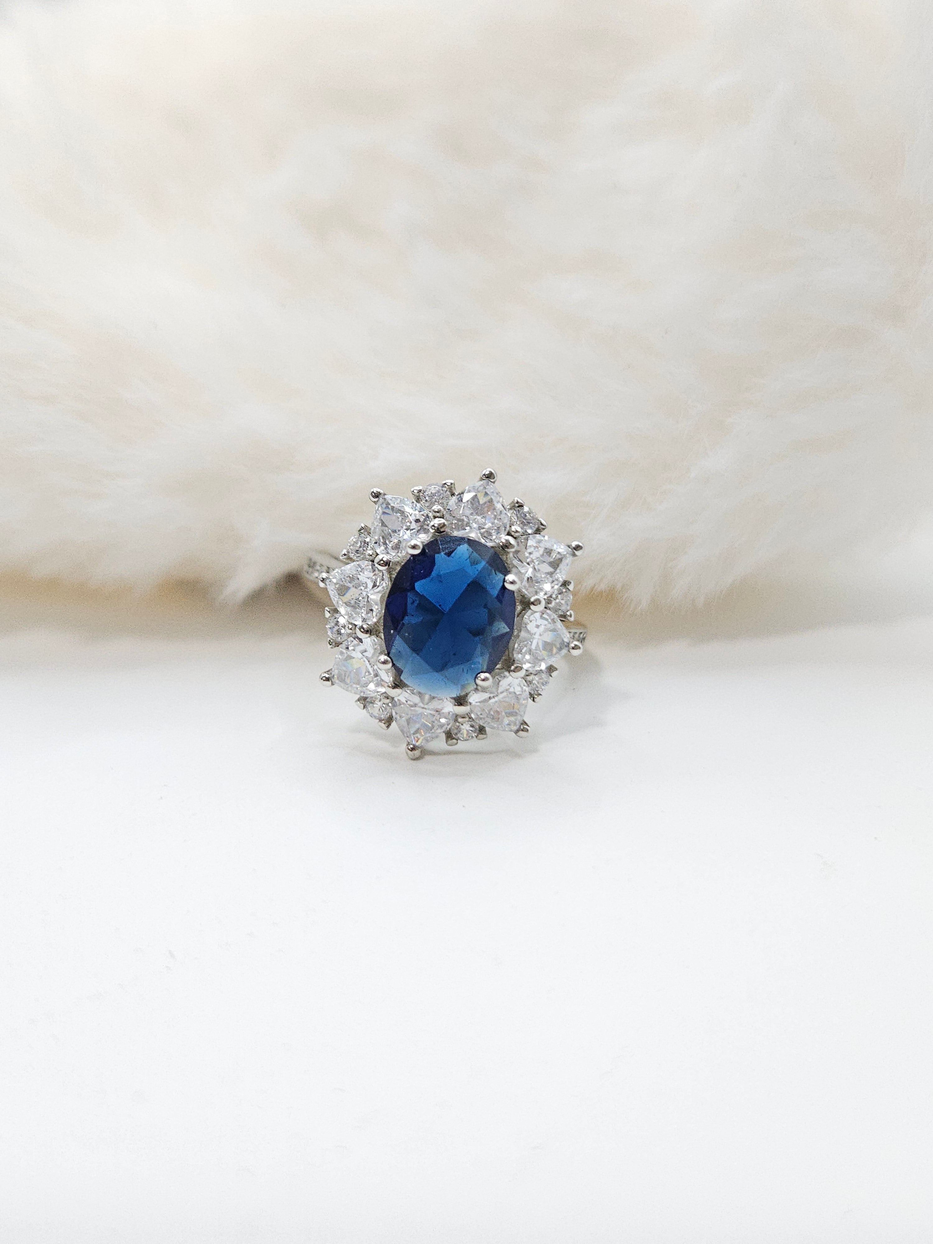 SILVER CZ STUDDED RING