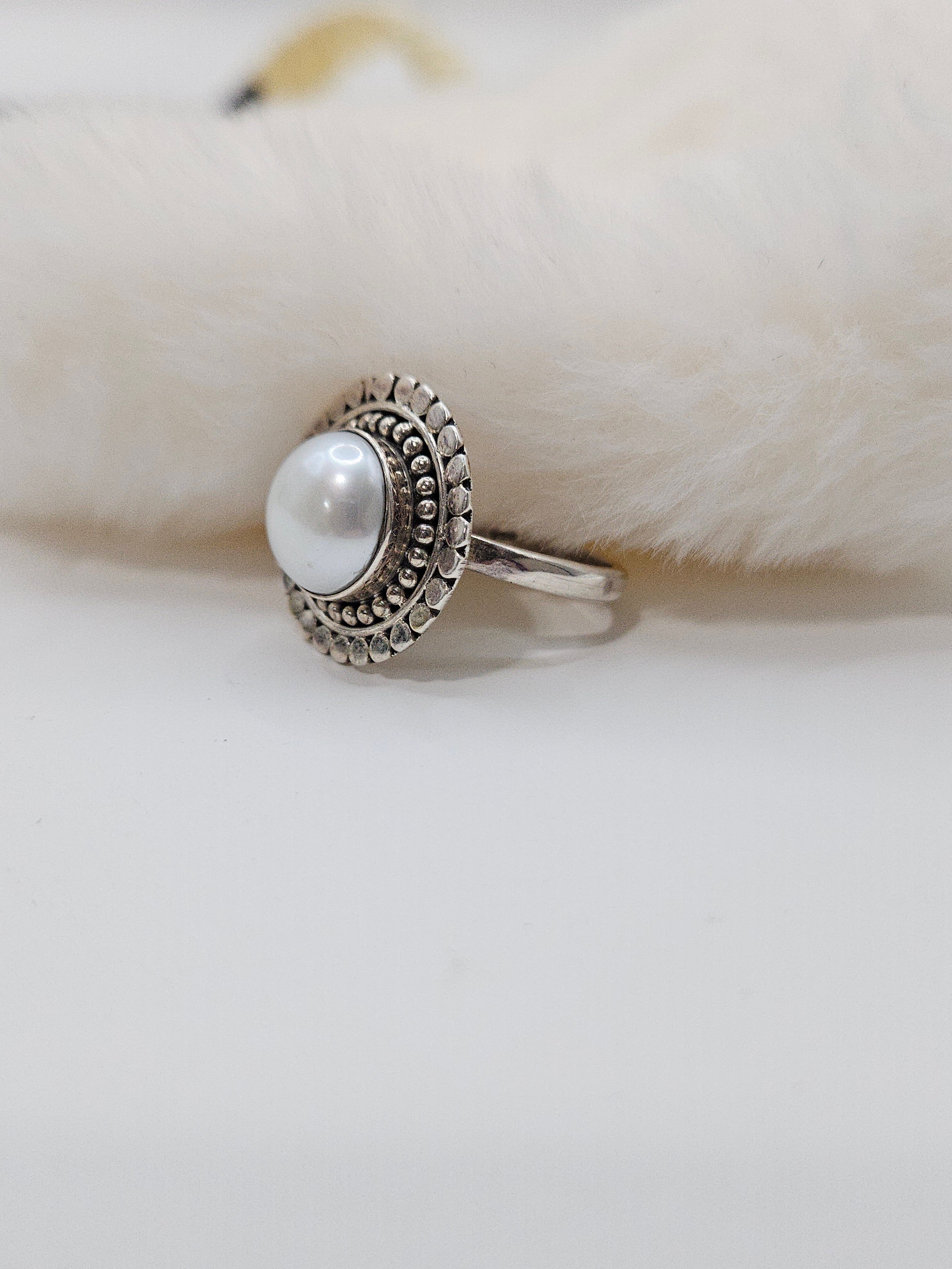 SILVER CZ STUDDED RING