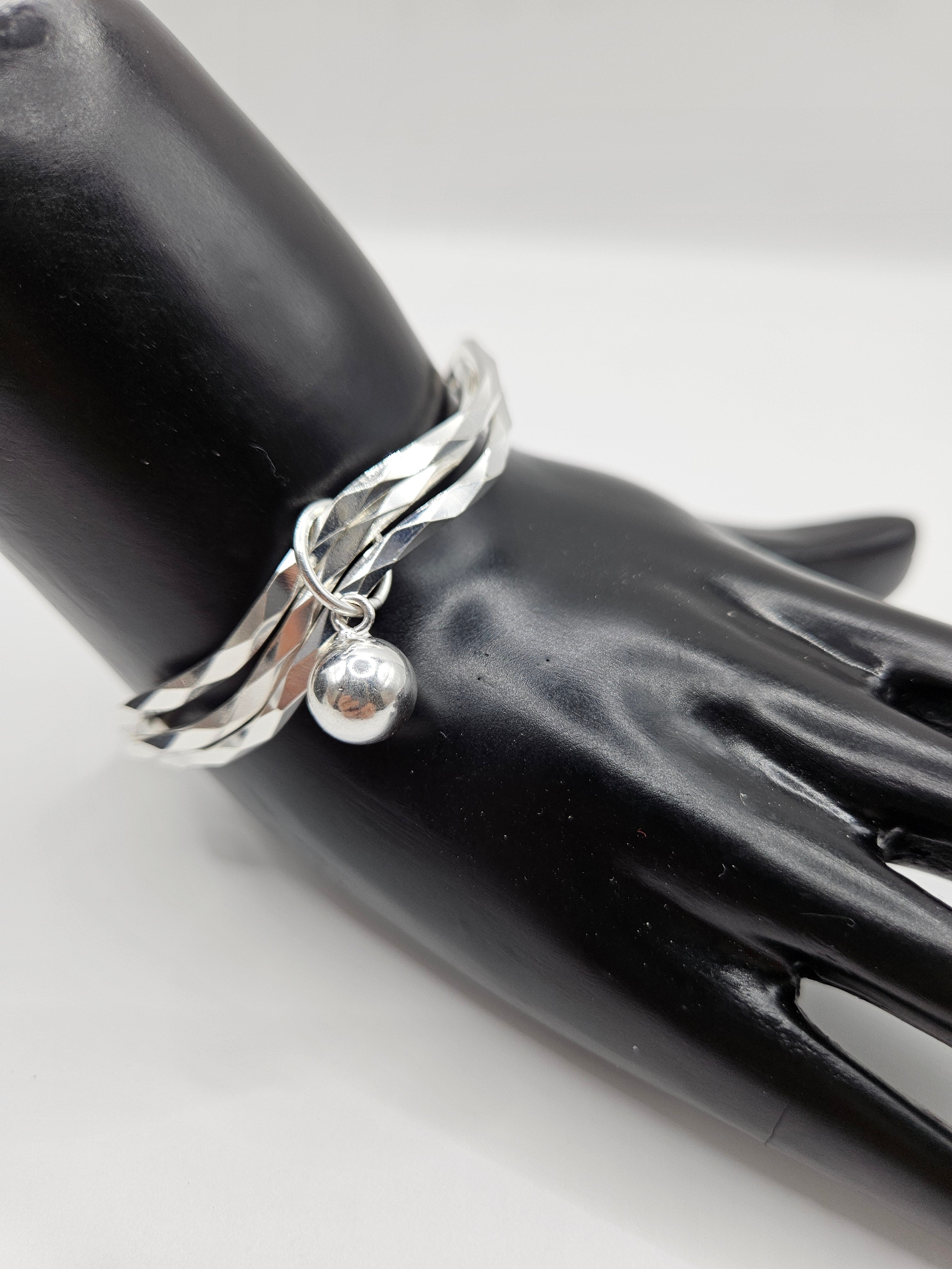 SILVER SINGLE BANGLE/BRACELET