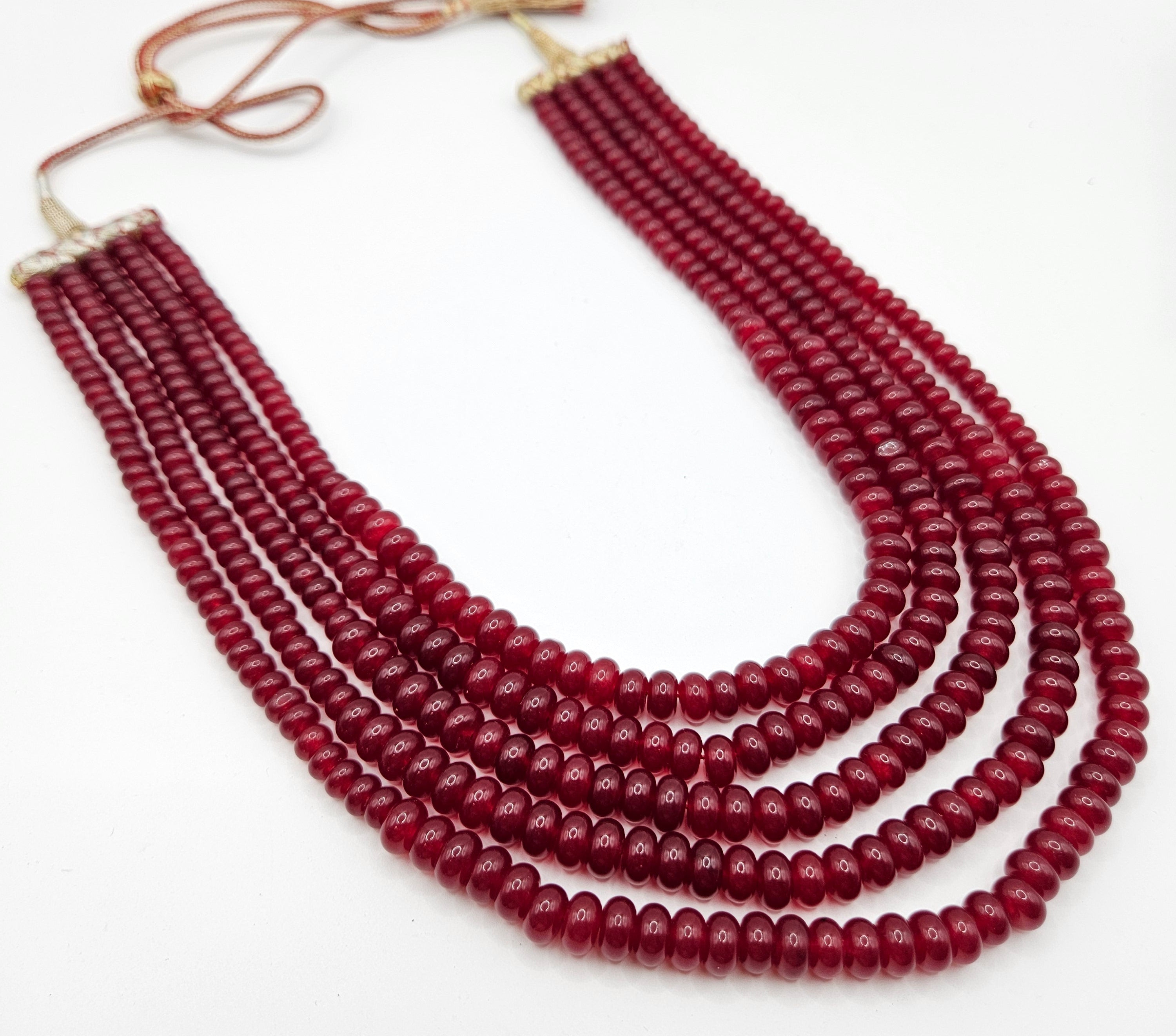 BEADS NECKLACE