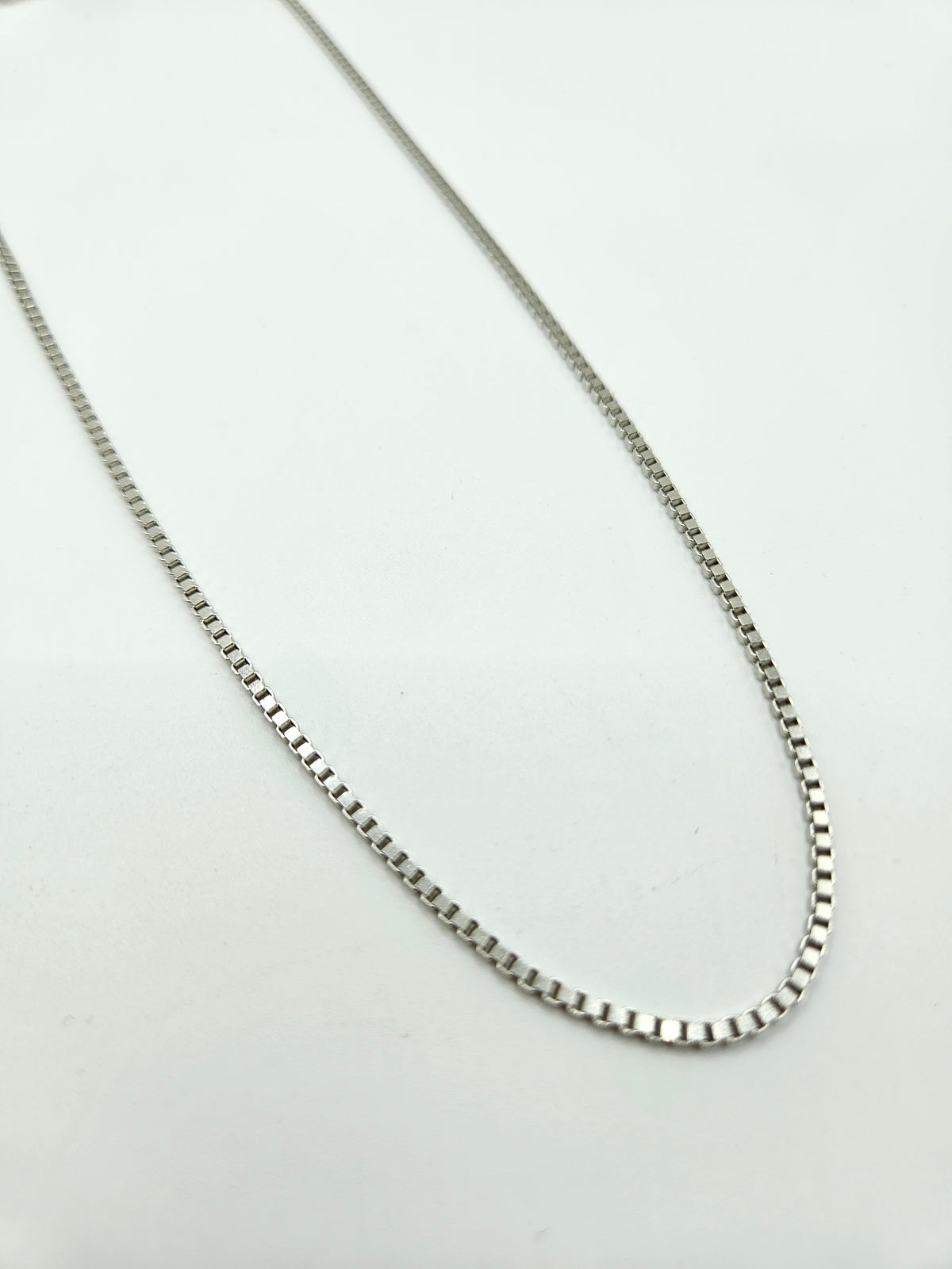 SILVER BOX CHAIN