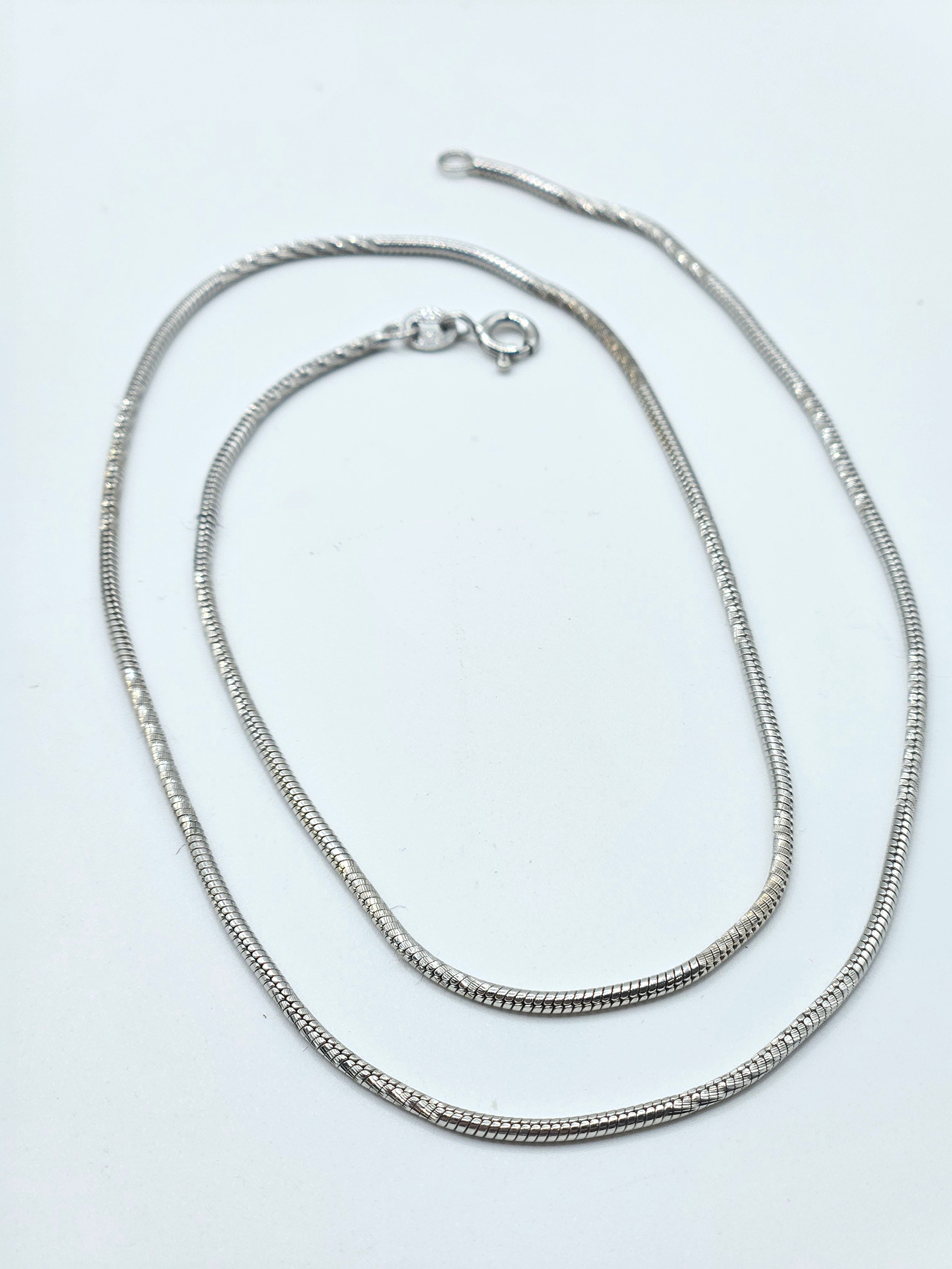 SILVER CHAIN