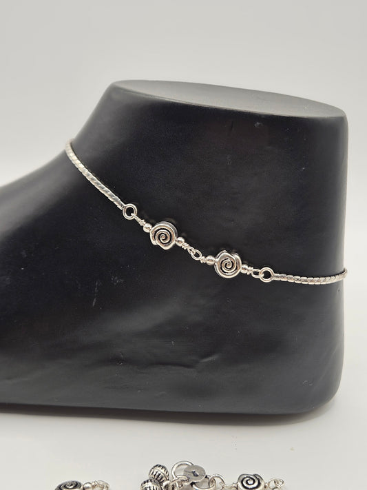 STATEMENT ANKLETS