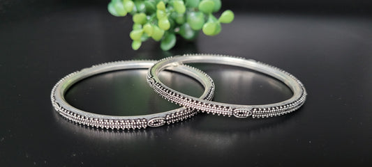 OXIDISED SILVER BANGLES