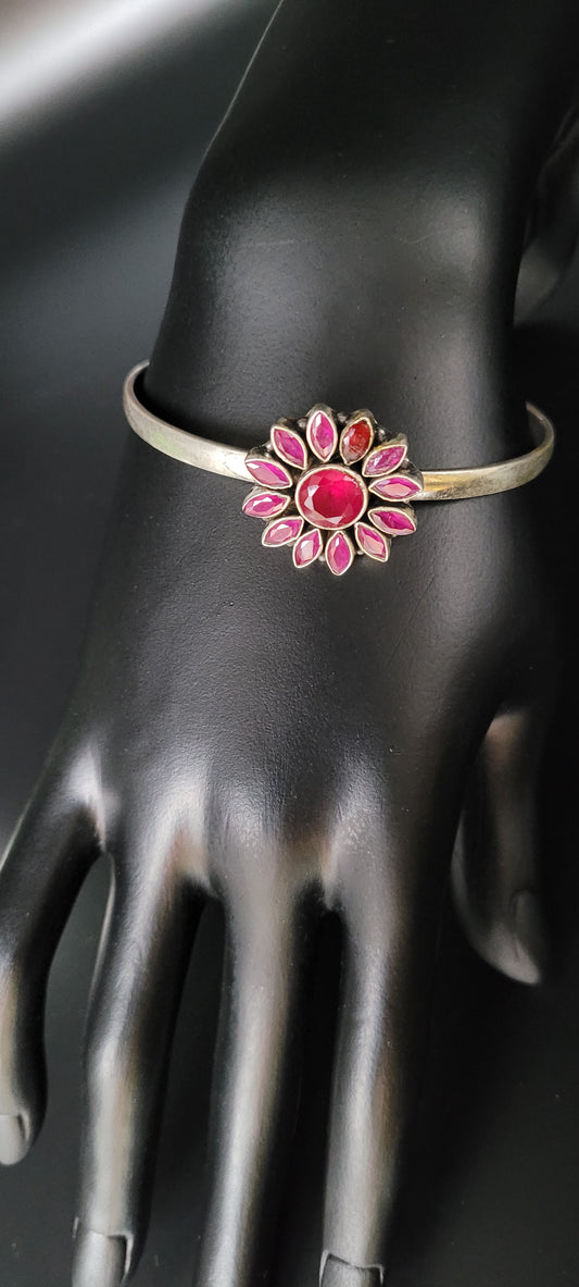 OXIDISED SILVER PINK STONE BRACELET/KADA