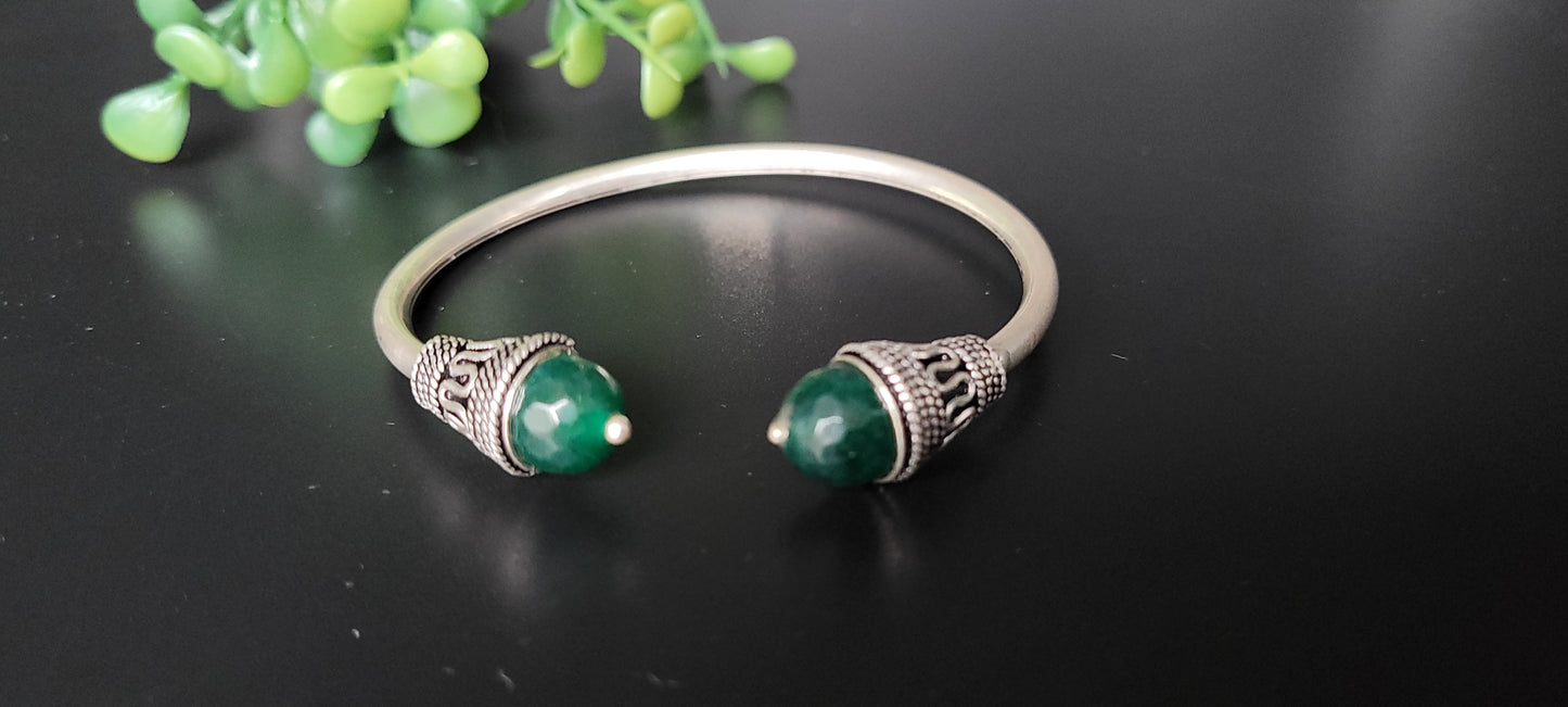 OXIDISED GREEN STONE BRACELET/KADA