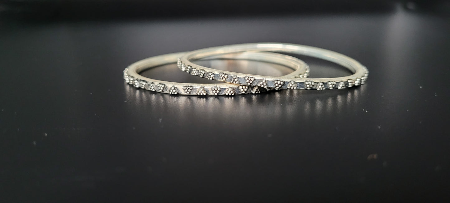 OXIDISED SILVER BANGLES