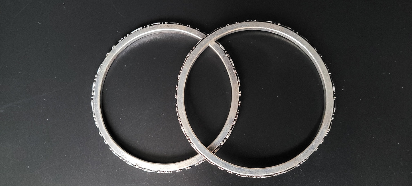 OXIDISED SILVER BANGLES