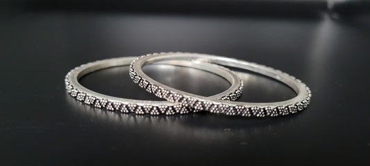 OXIDISED SILVER BANGLES