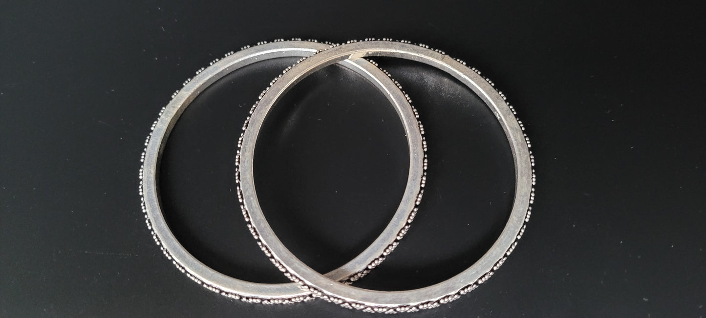 OXIDISED SILVER BANGLES