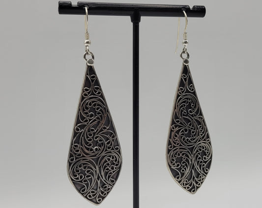 STATEMENT EARRINGS