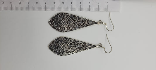 STATEMENT EARRINGS