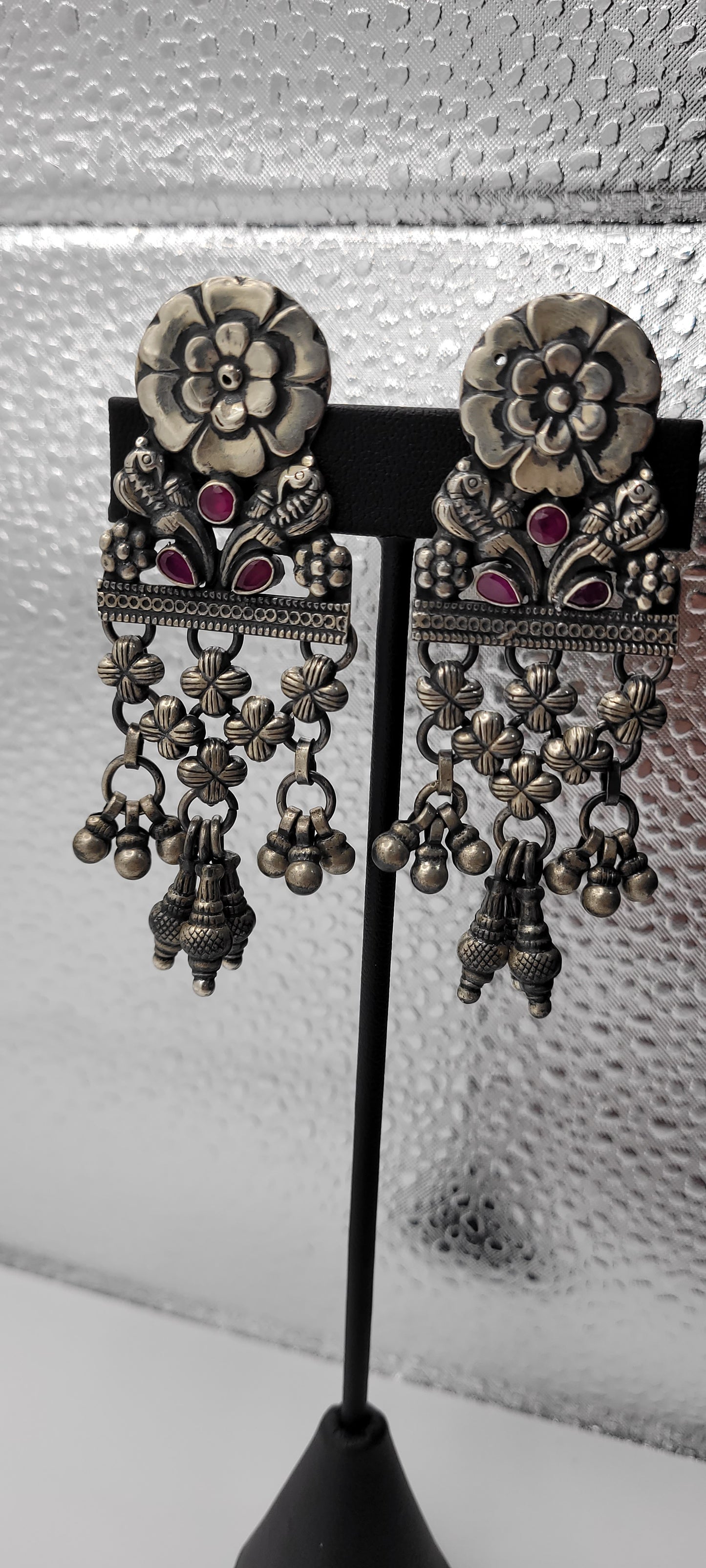 STATEMENT EARRINGS