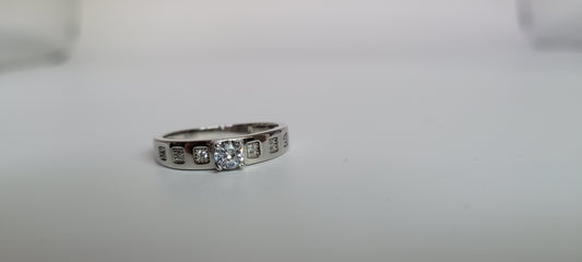 SILVER RING
