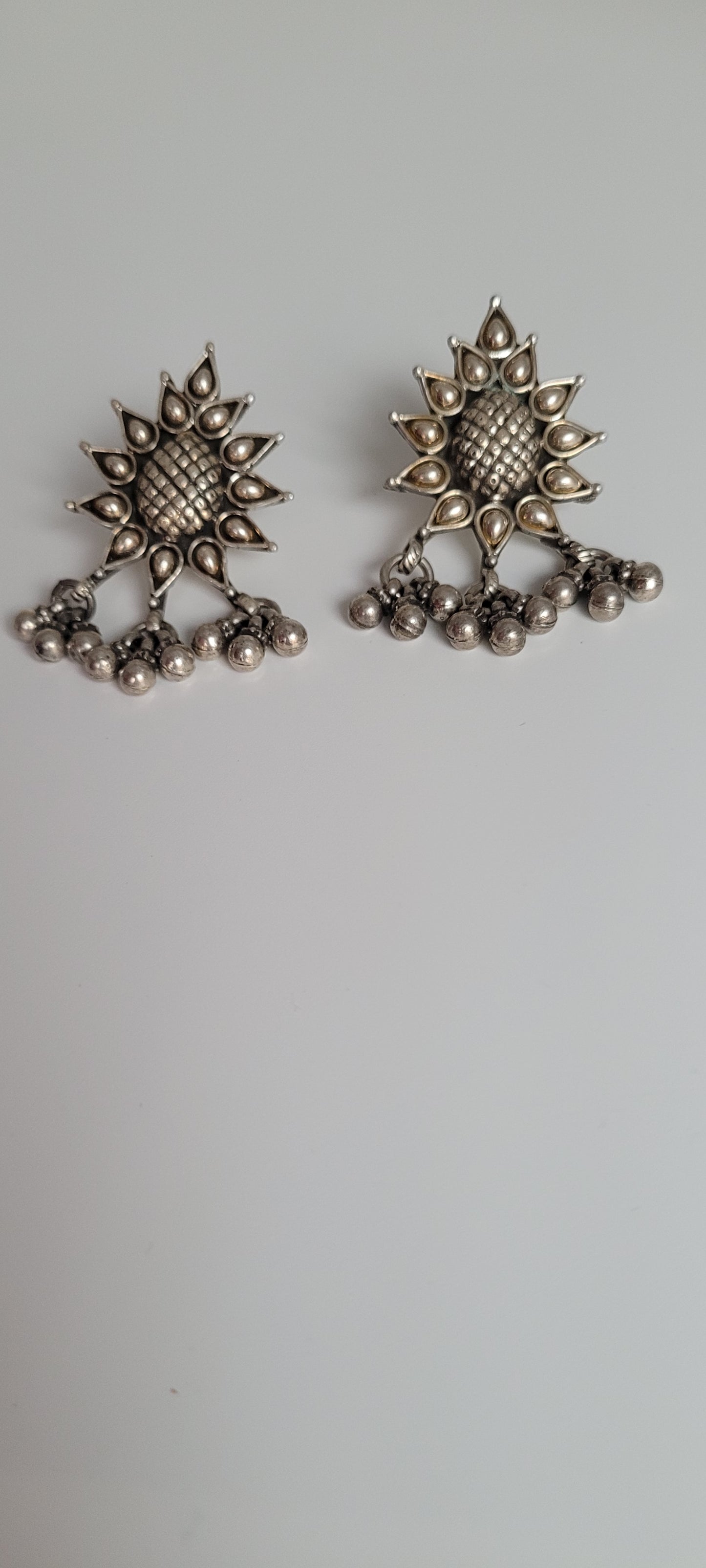 STATEMENT EARRINGS