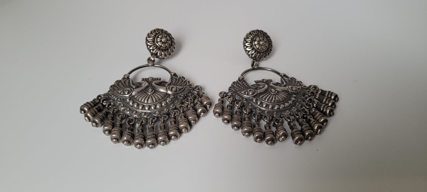 STATEMENT EARRINGS