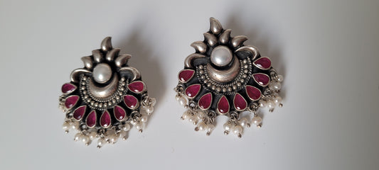 STATEMENT EARRINGS