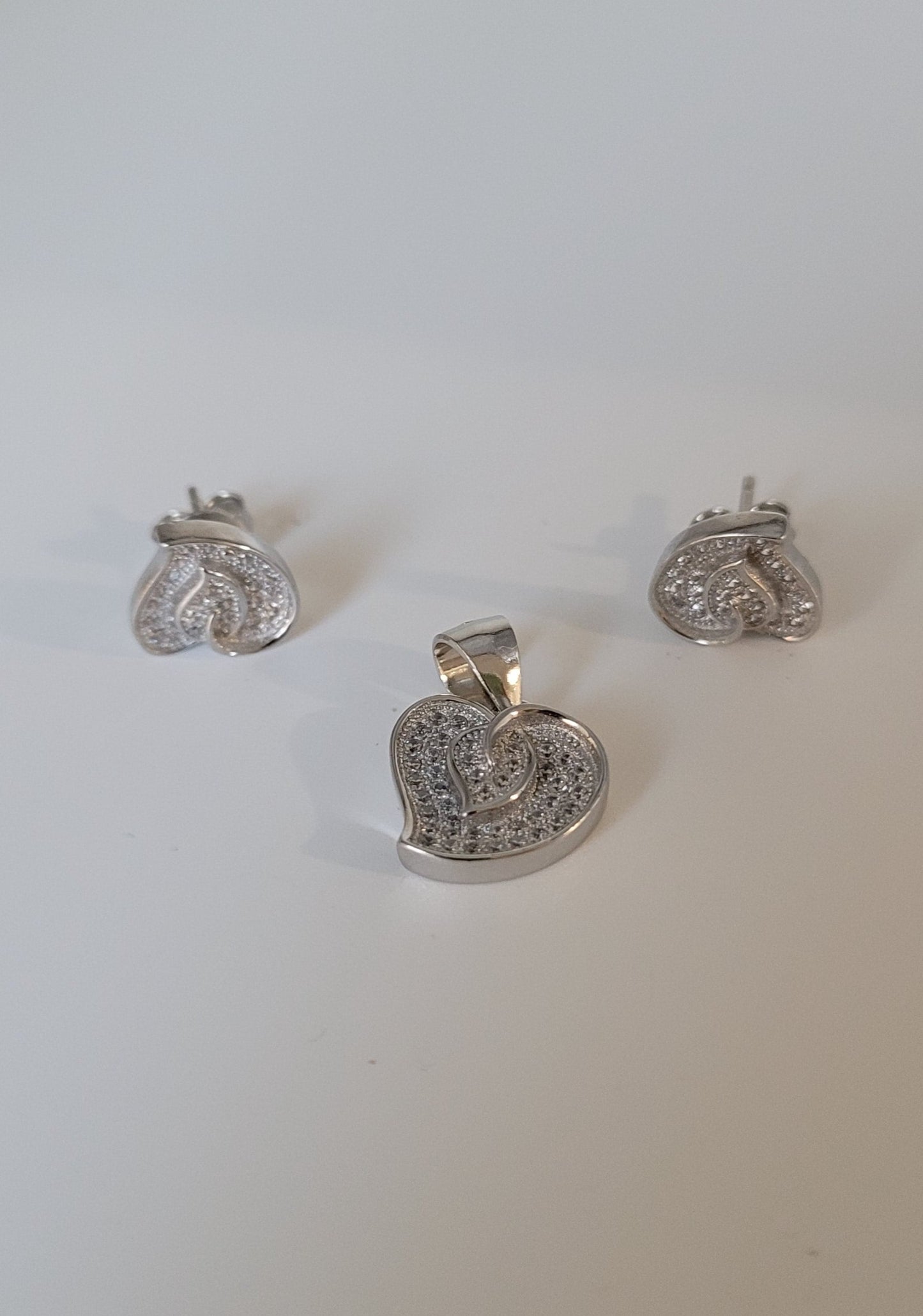 SILVER PENDANTS SET