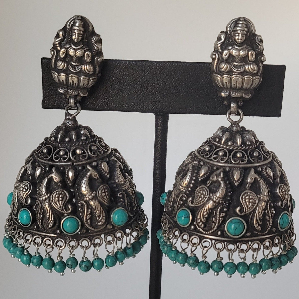 STATEMENT EARRINGS