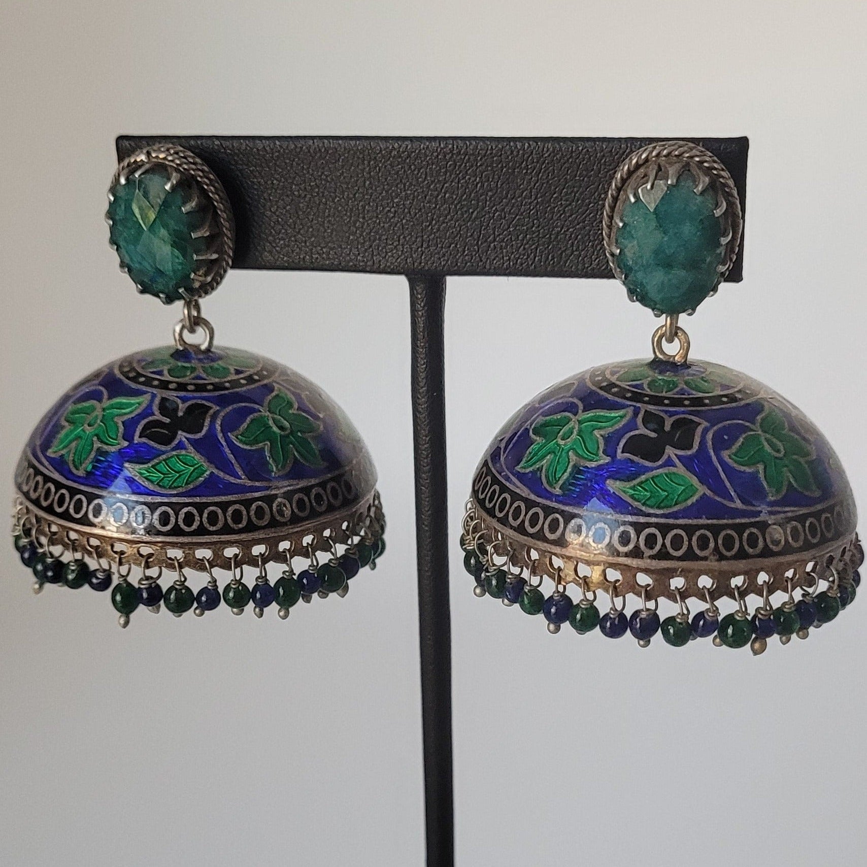 STATEMENT EARRINGS