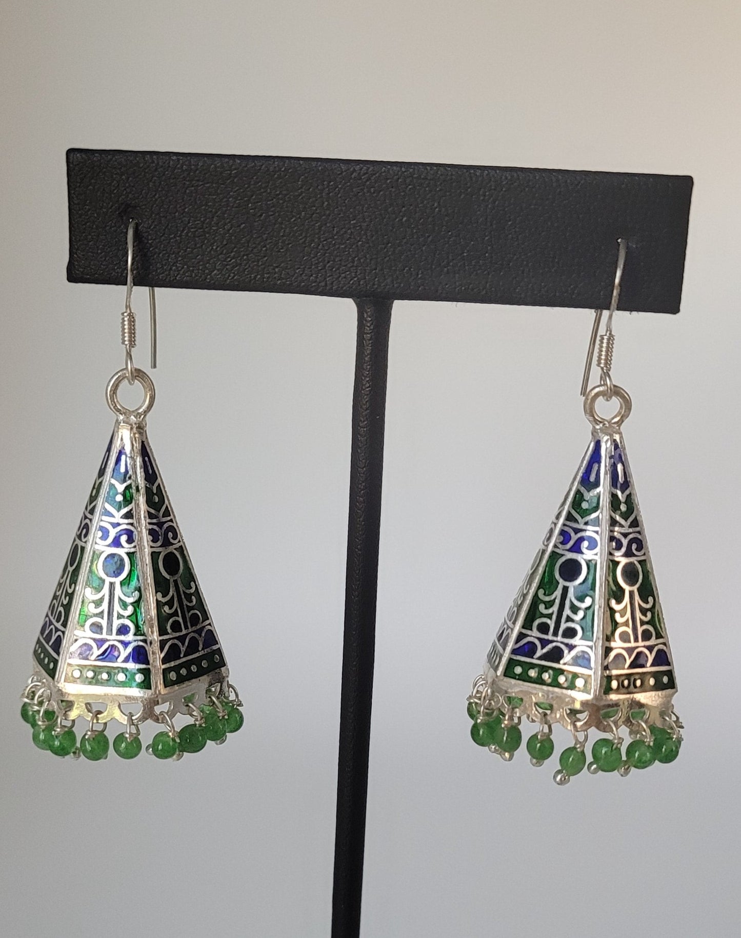 STATEMENT EARRINGS