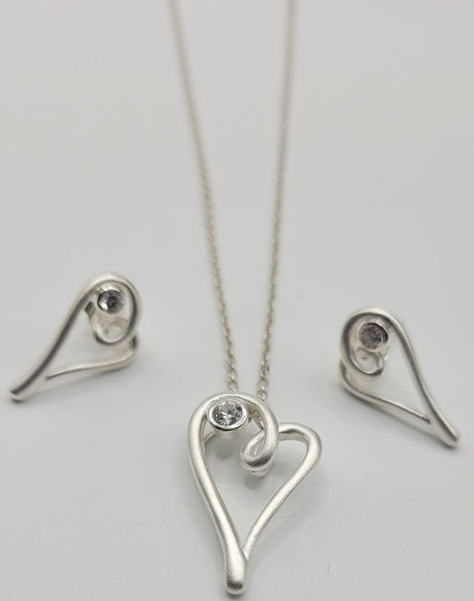 SILVER PENDANT SETS