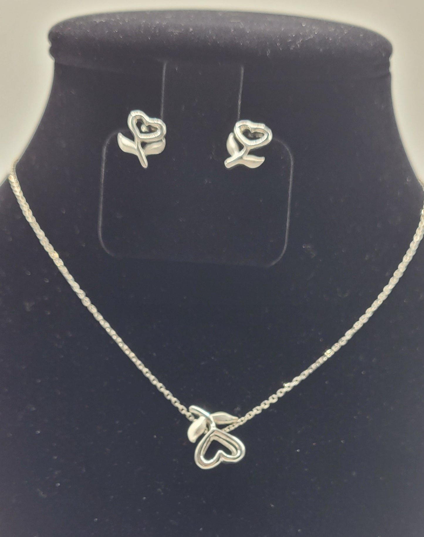 SILVER PENDANT SETS