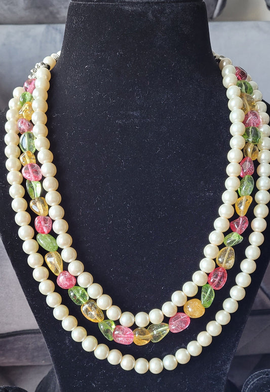 MULTI BEADS NECKLACE